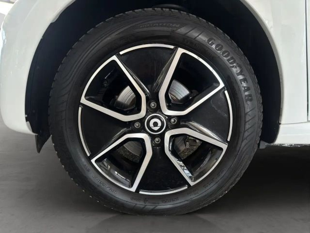 Smart EQ forfour