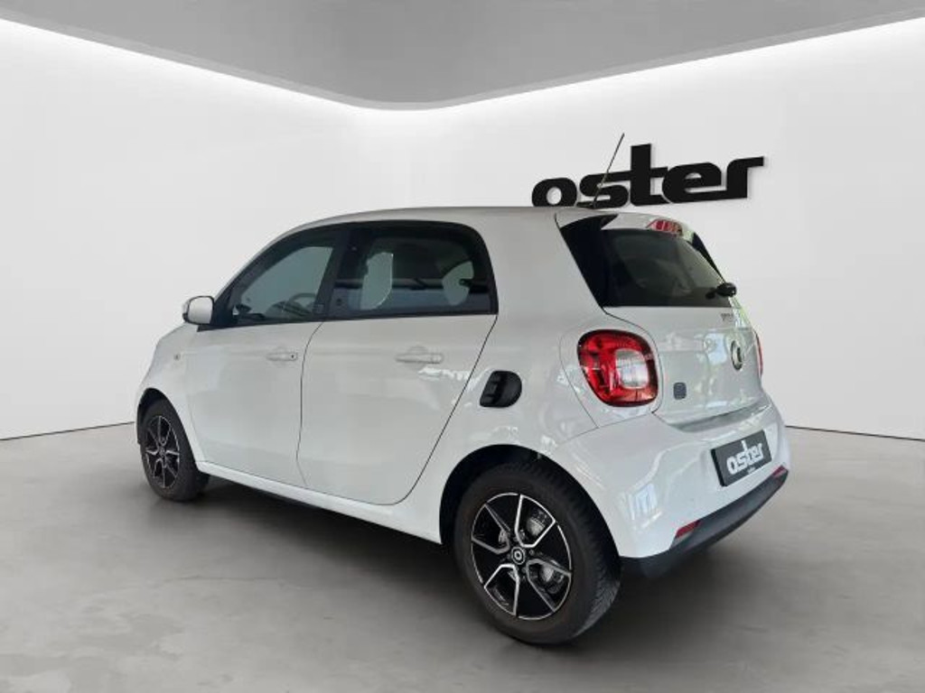 Smart EQ forfour