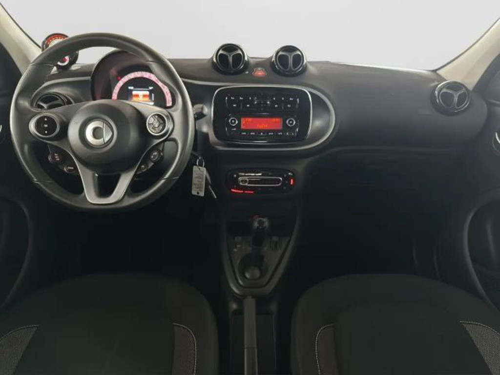 Smart EQ forfour