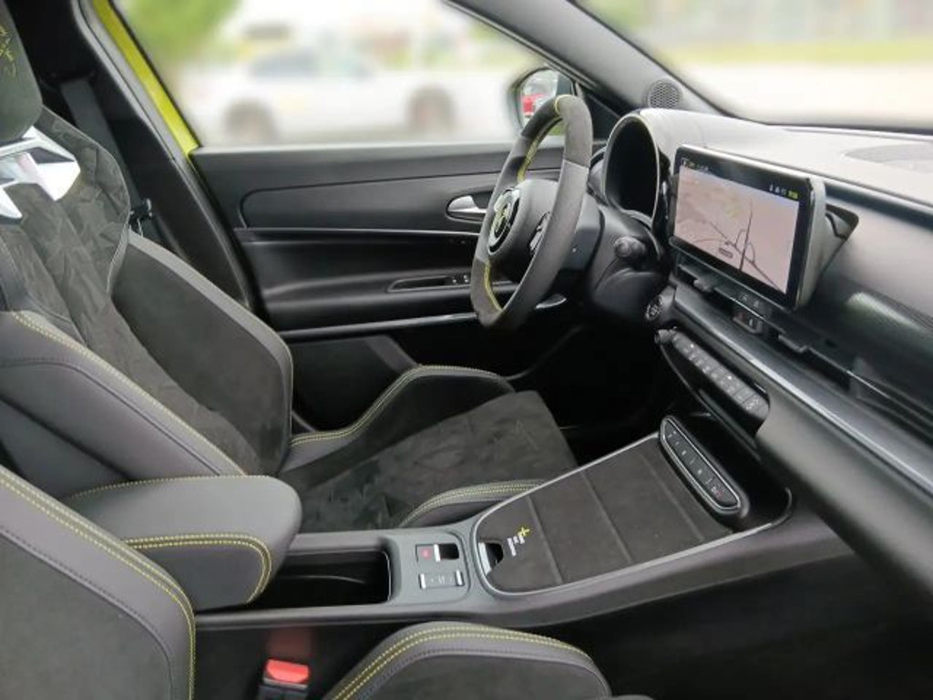 Abarth 600e