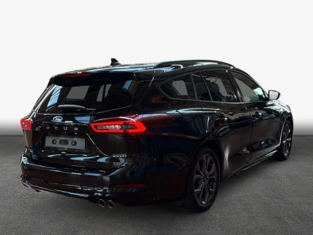 Ford Focus EcoBoost Wagon ST Line