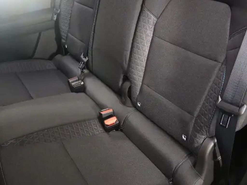 Mitsubishi Grandis