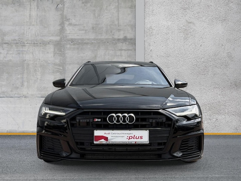 Audi S6 Avant Quattro