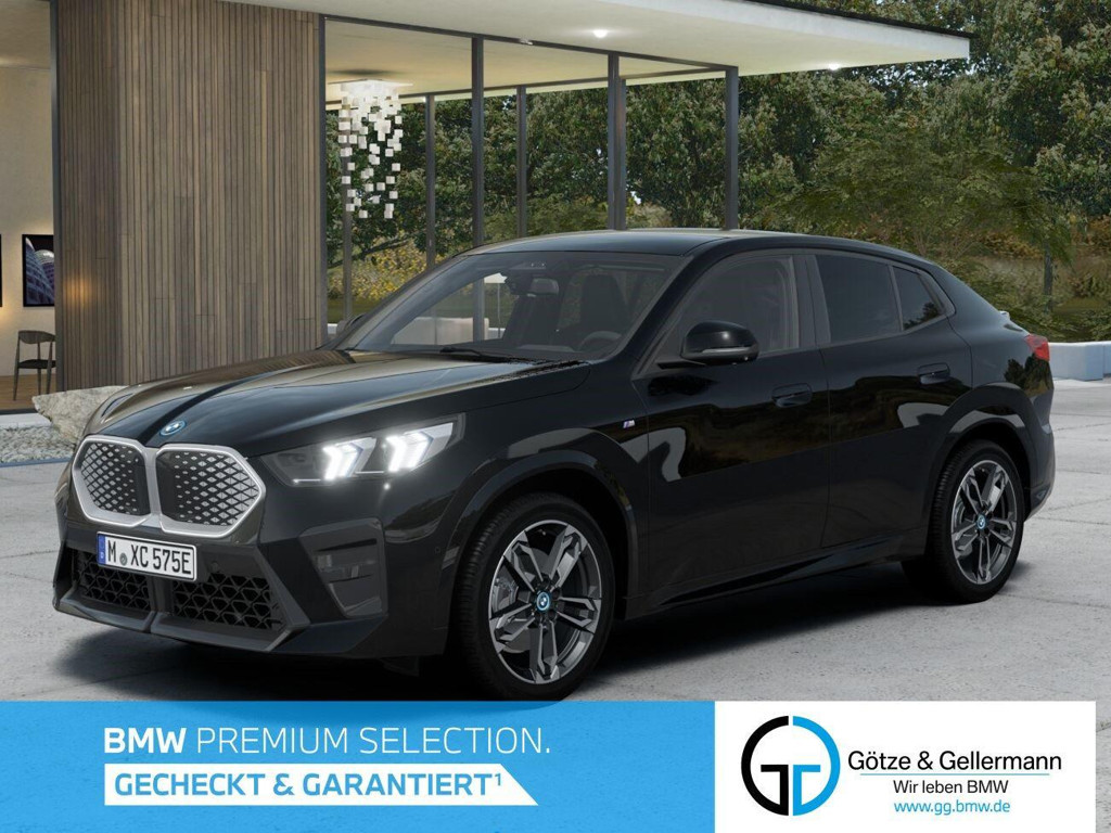 BMW iX2 xDrive30