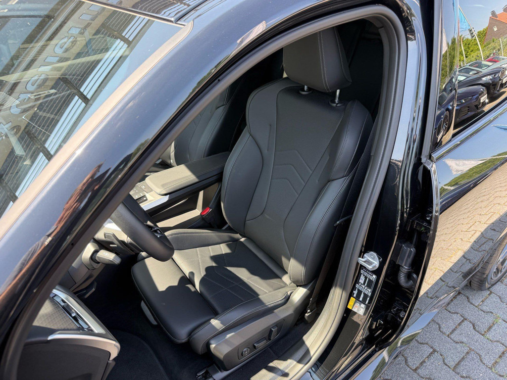 BMW iX2