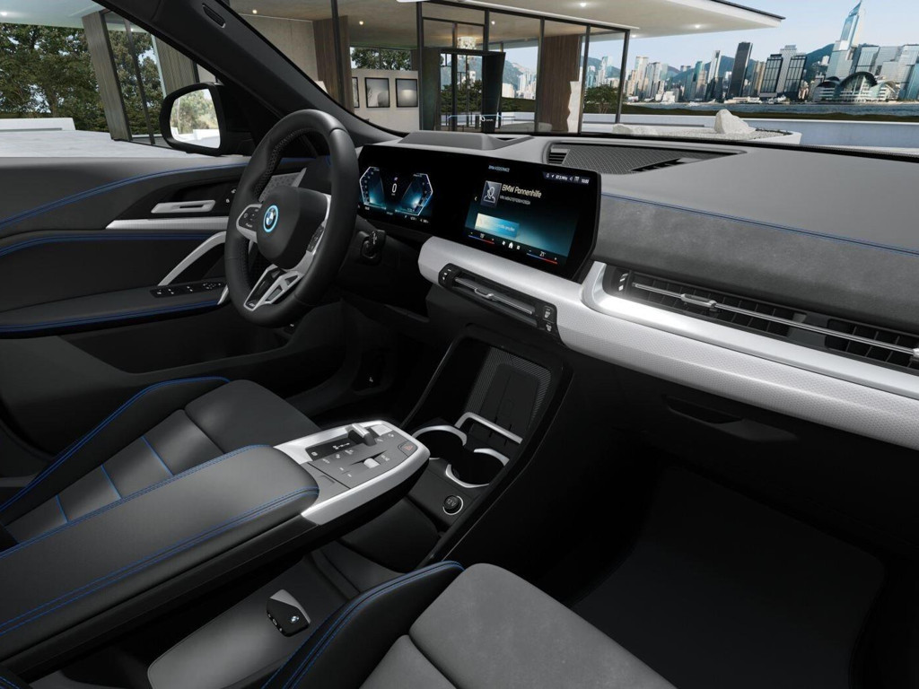 BMW iX2