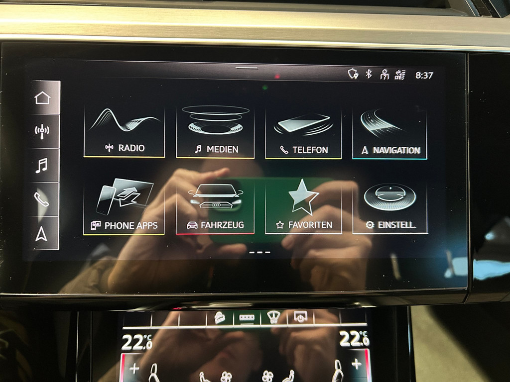 Audi e-tron