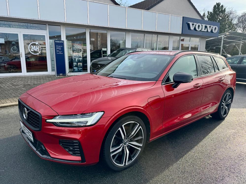 Volvo V60 AWD R-Design T6 Hybrid Recharge