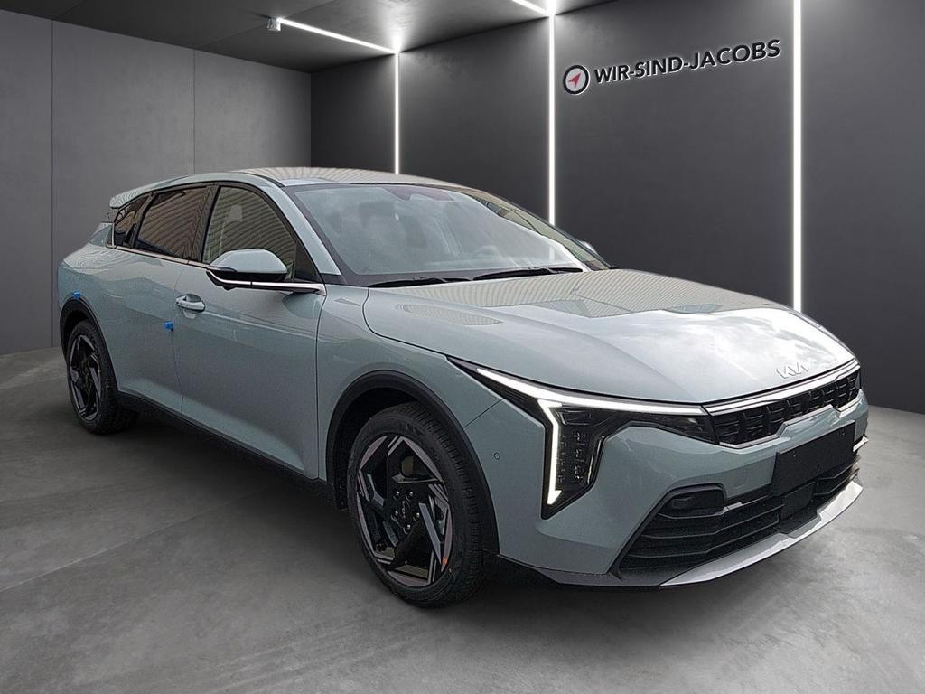 Kia K4