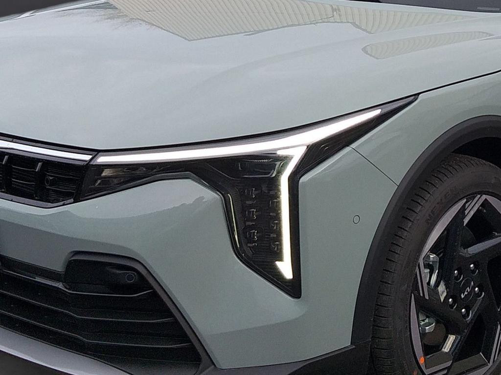 Kia K4