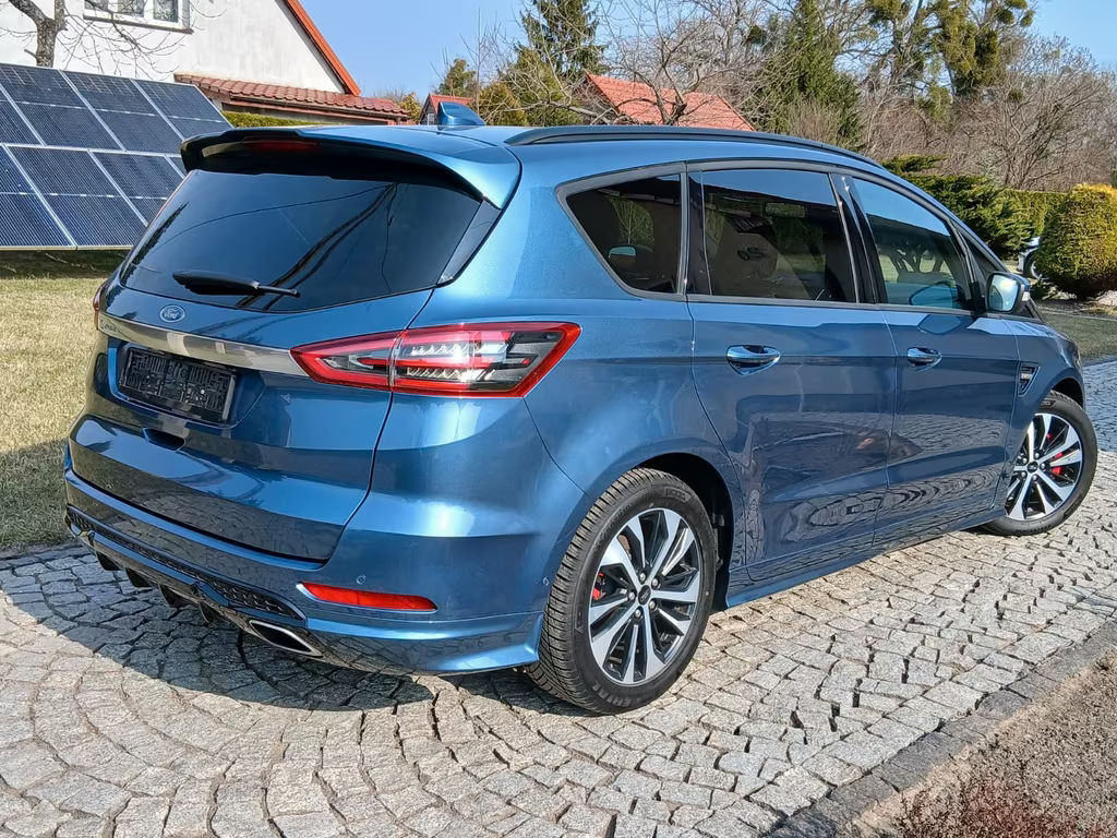 Ford S-Max