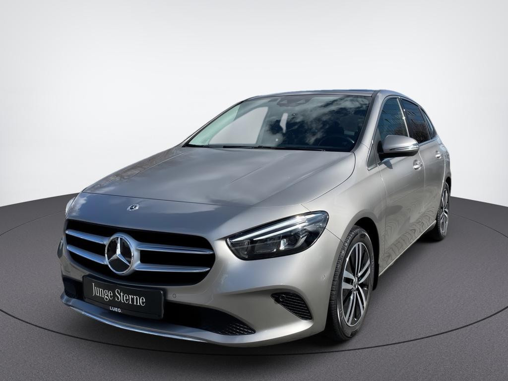Mercedes-Benz B-Klasse B 220 Progressive B 220 d Sedan