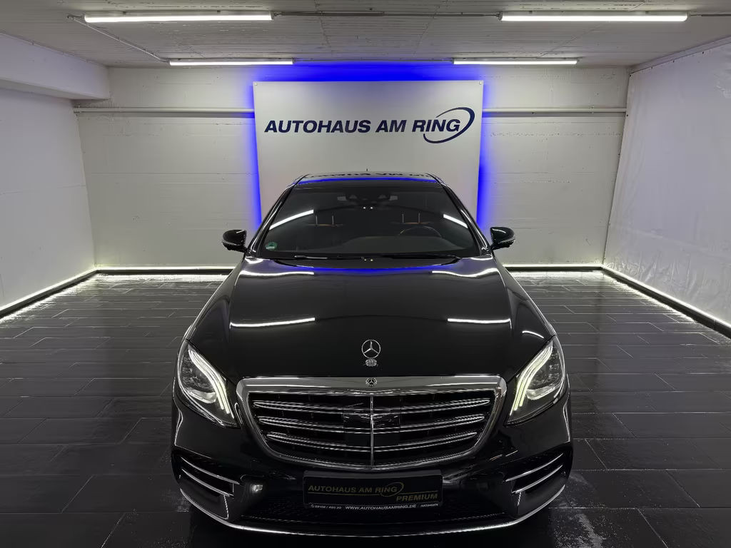 Mercedes-Benz S-Klasse S 400 4MATIC AMG Line S 400 d Sedan