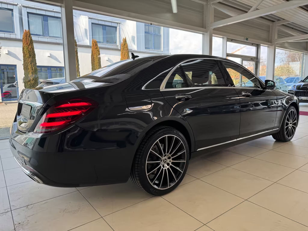 Mercedes-Benz S-Klasse