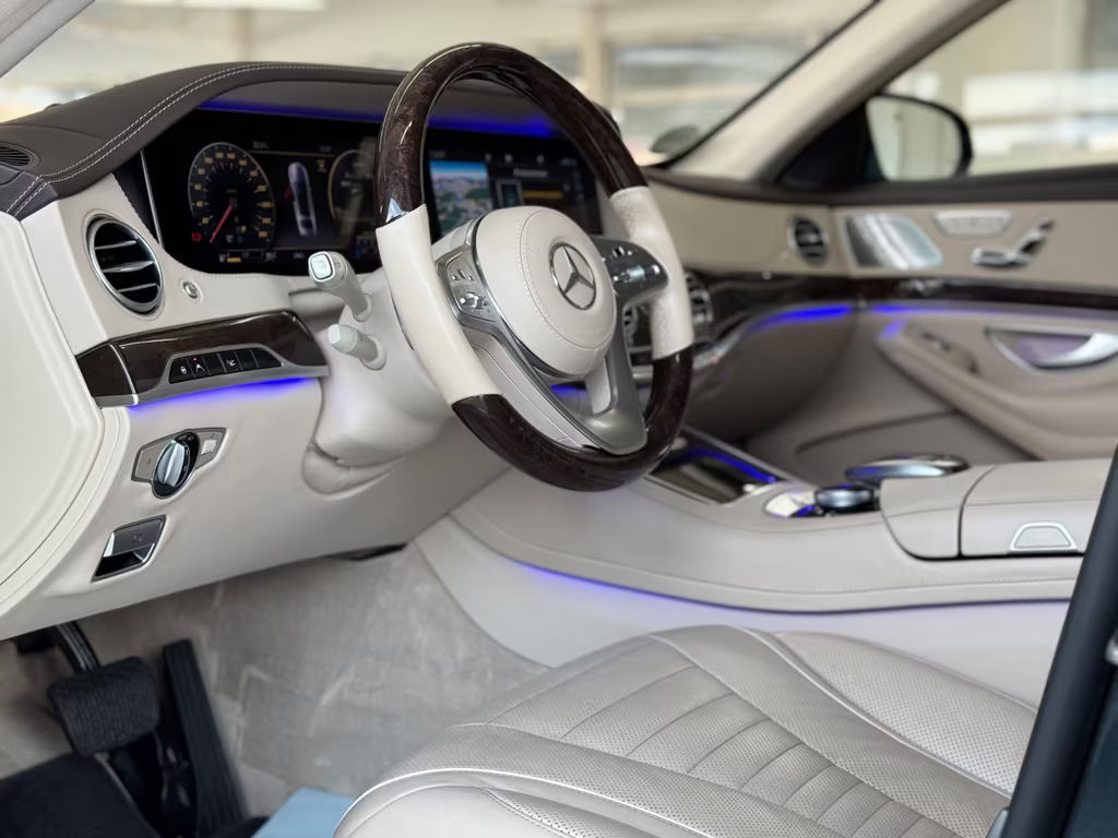 Mercedes-Benz S-Klasse