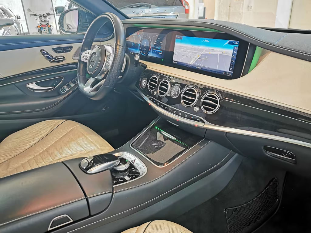 Mercedes-Benz S-Klasse