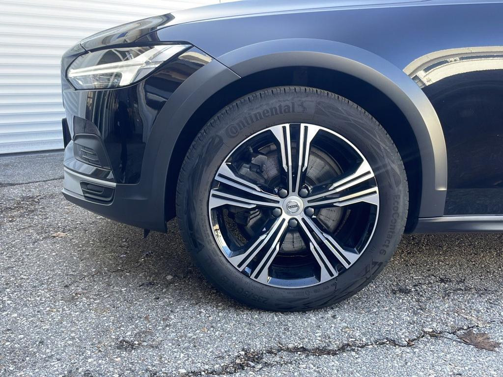 Volvo V90 Cross Country