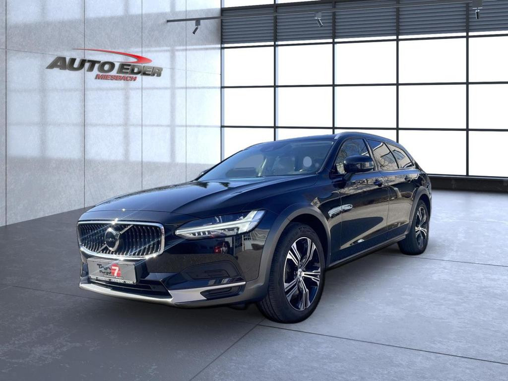 Volvo V90 Cross Country