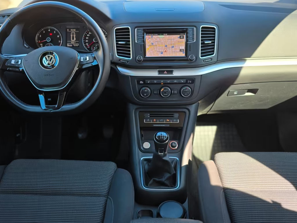 Volkswagen Sharan