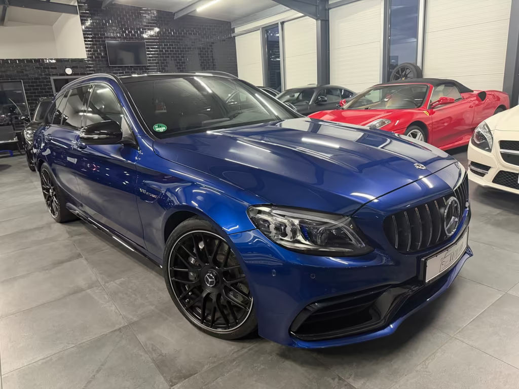 Mercedes-Benz A-Klasse AMG C Estate C 63 AMG