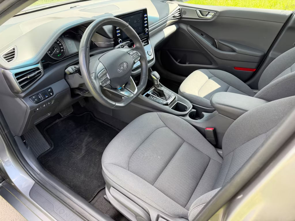 Hyundai Ioniq
