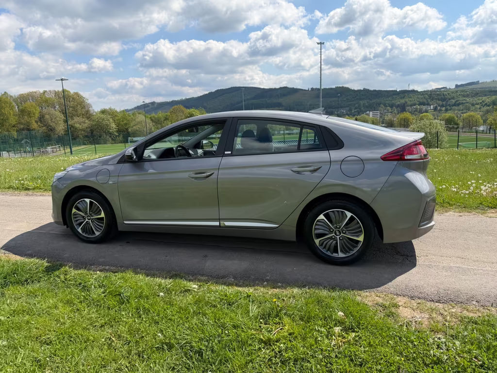 Hyundai Ioniq
