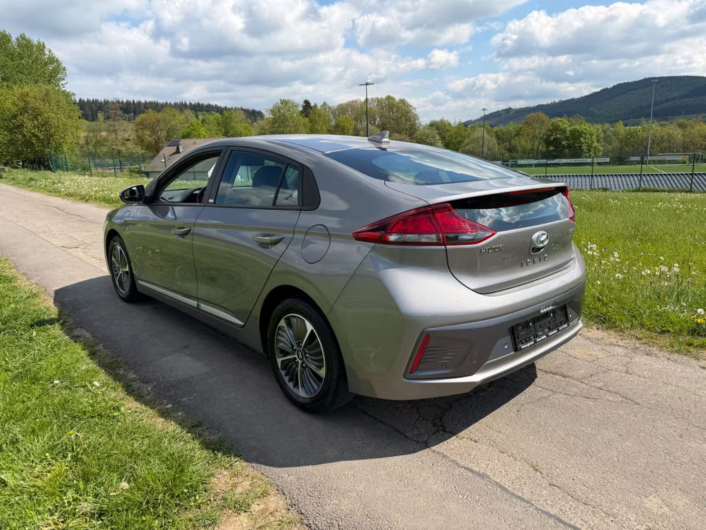 Hyundai Ioniq