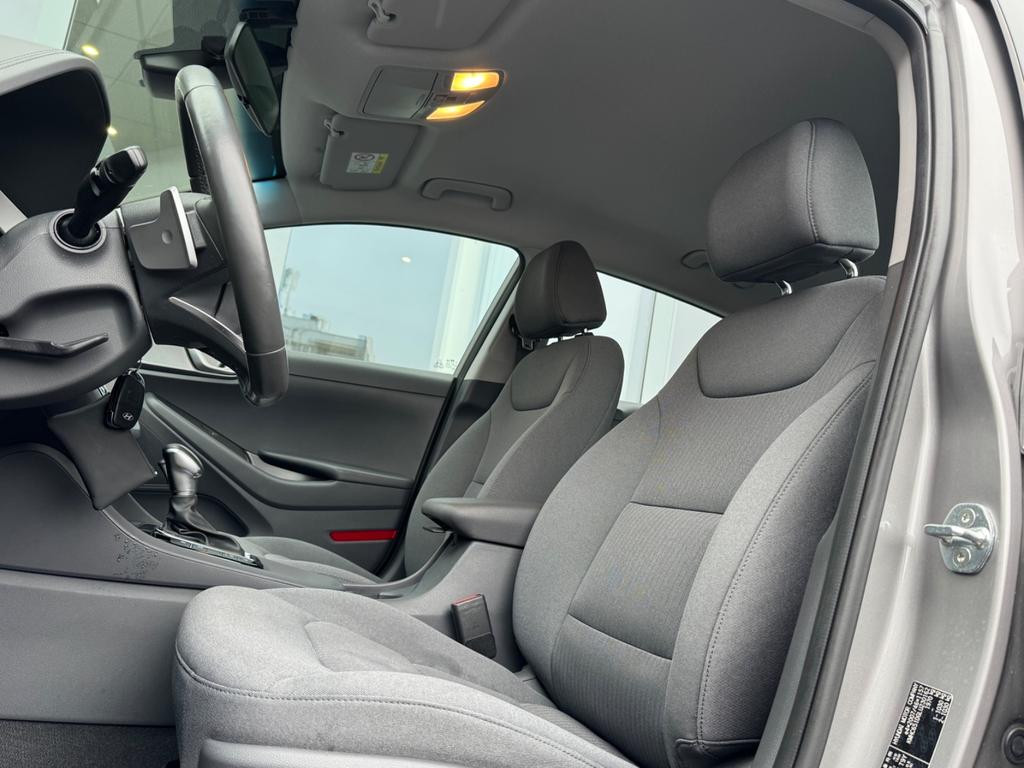 Hyundai Ioniq