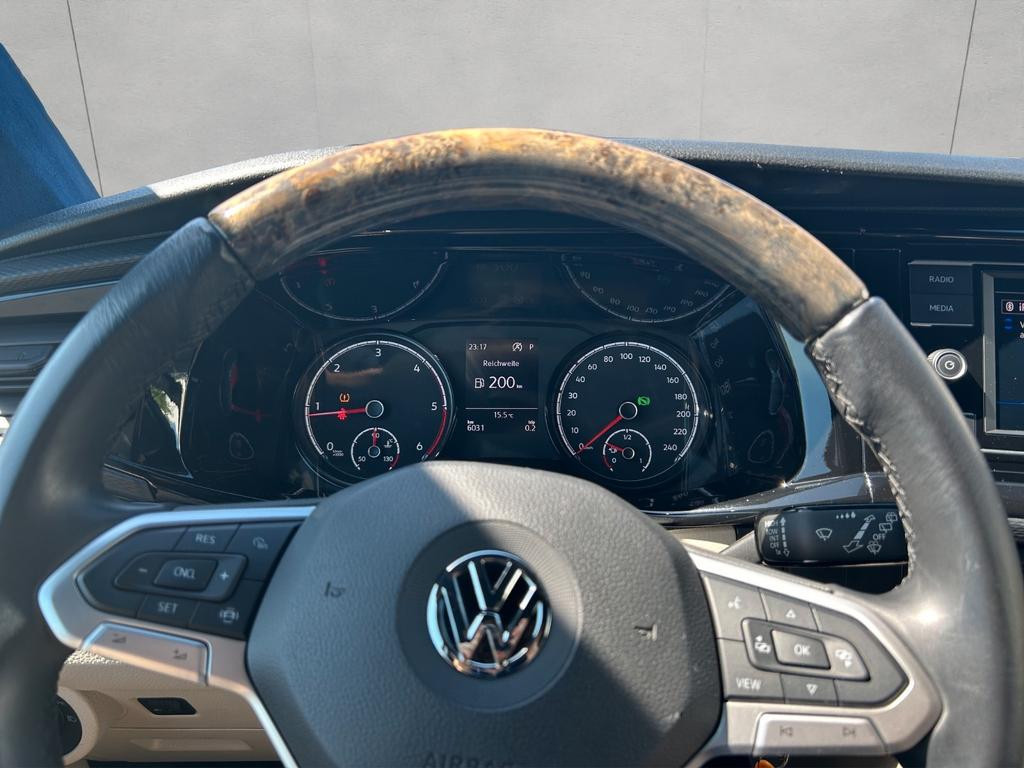 Volkswagen Caravelle