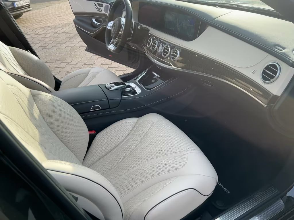 Mercedes-Benz S-Klasse