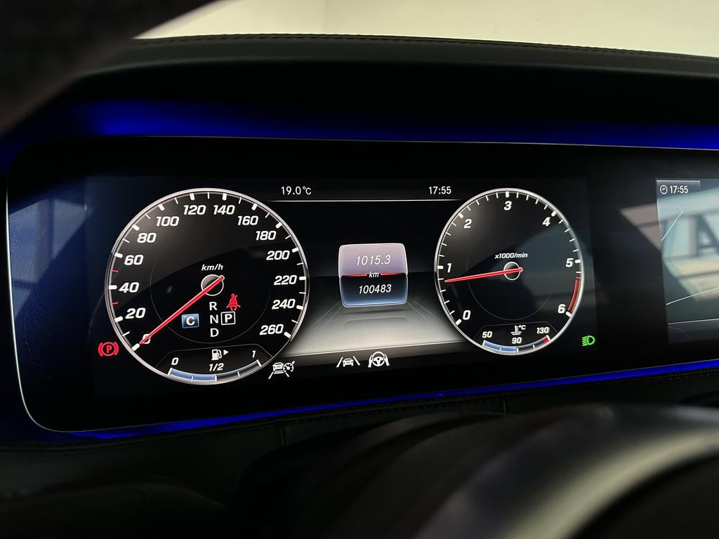Mercedes-Benz S-Klasse