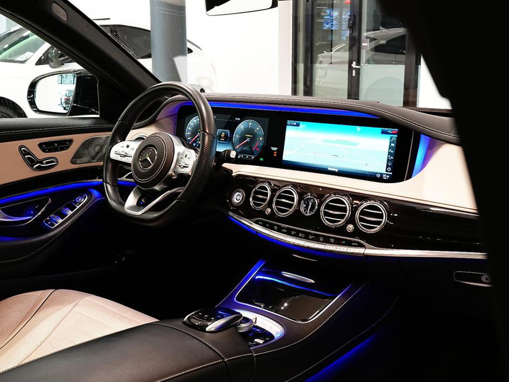Mercedes-Benz S-Klasse