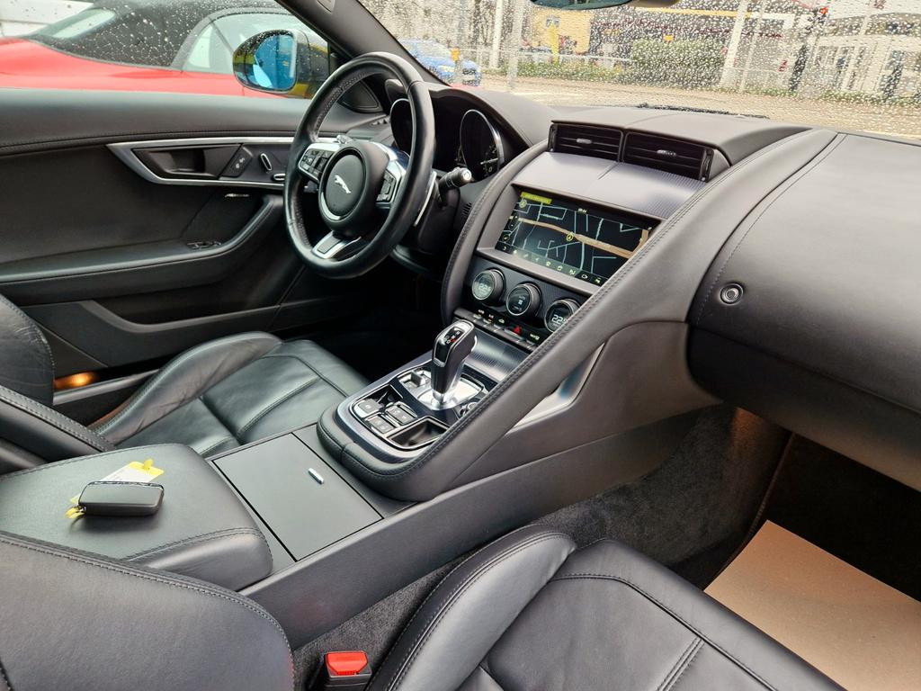 Jaguar F-Type