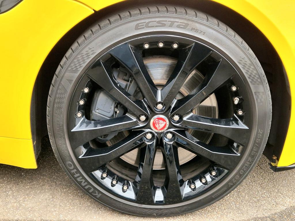 Jaguar F-Type