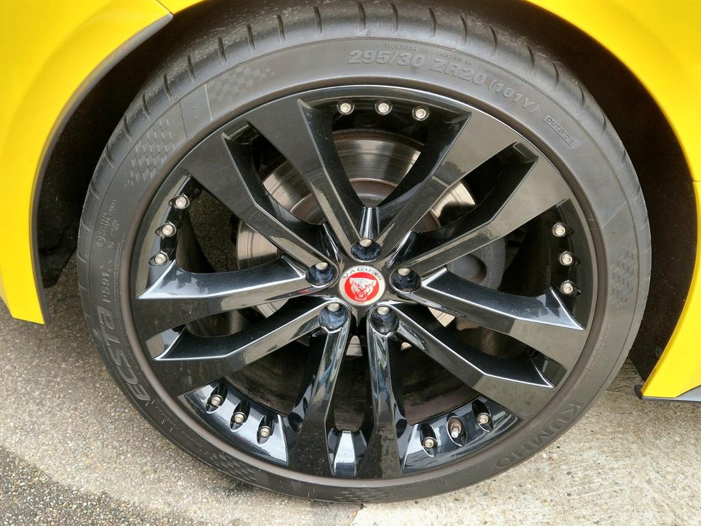Jaguar F-Type