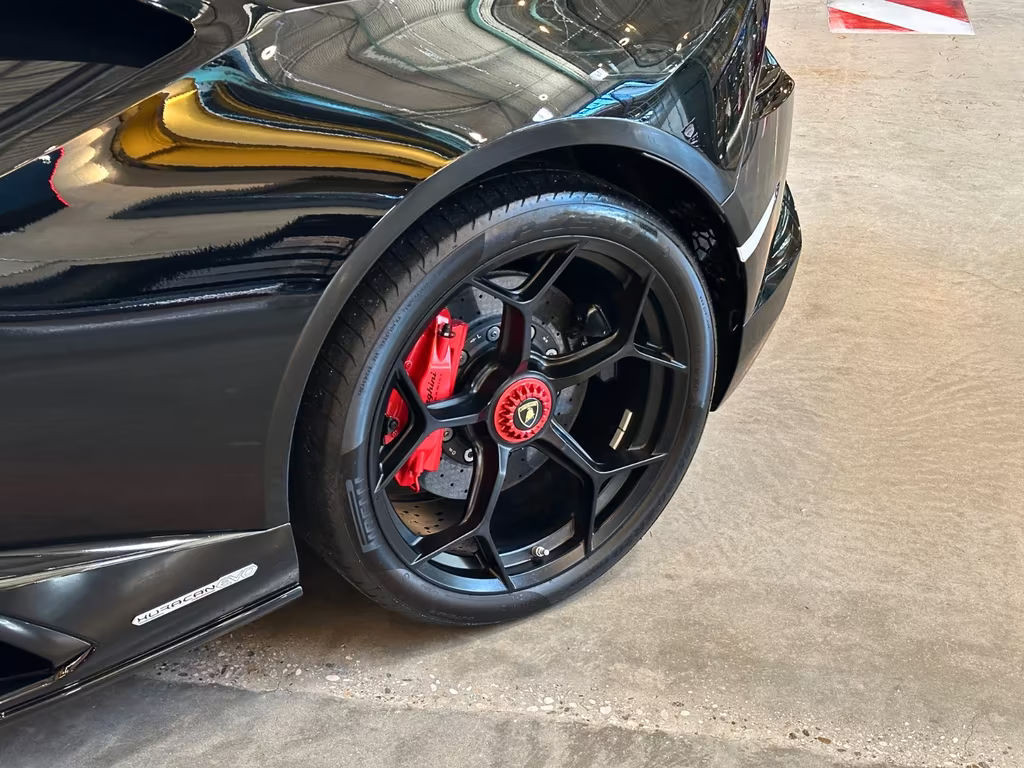 Lamborghini Huracan