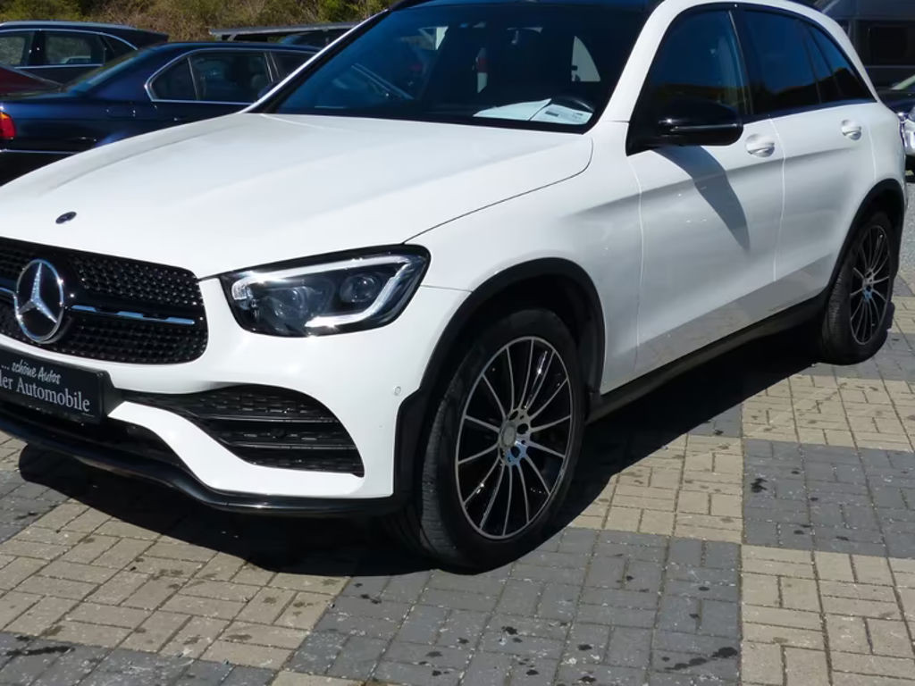 Mercedes-Benz GLC-Klasse GLC 400 4MATIC AMG Line GLC 400 d