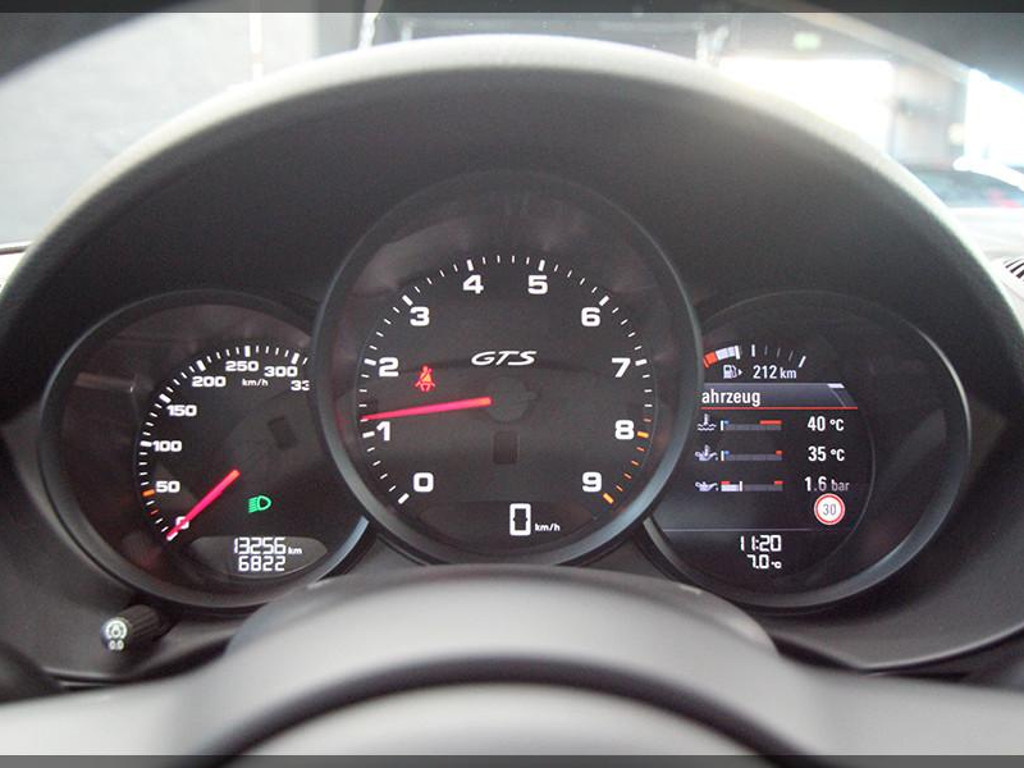 Porsche Cayman