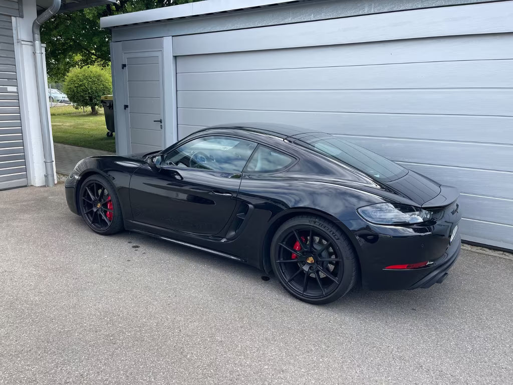 Porsche Cayman