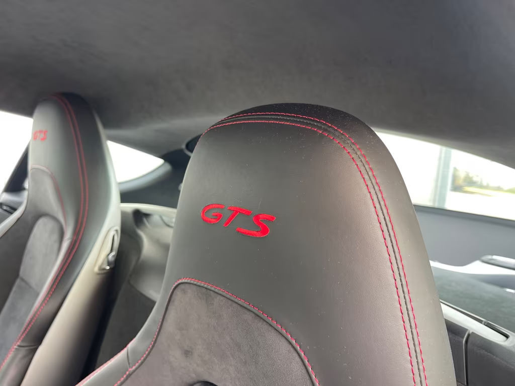 Porsche Cayman