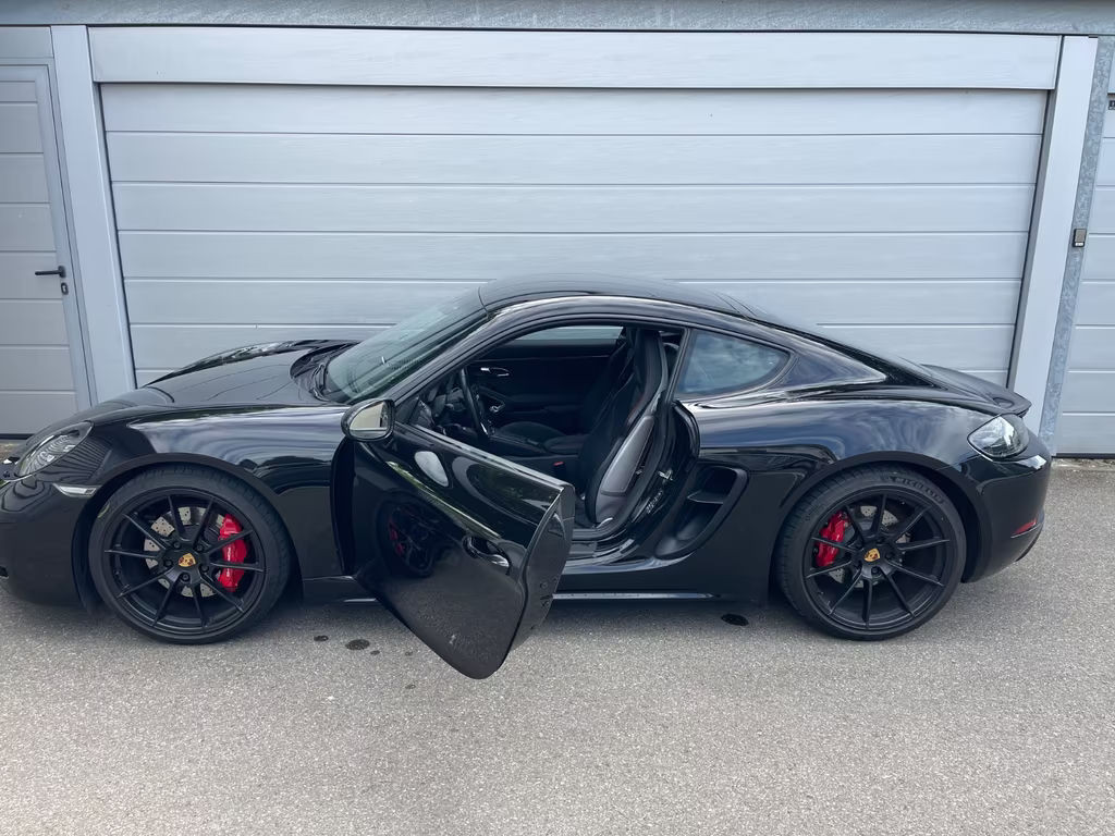Porsche Cayman