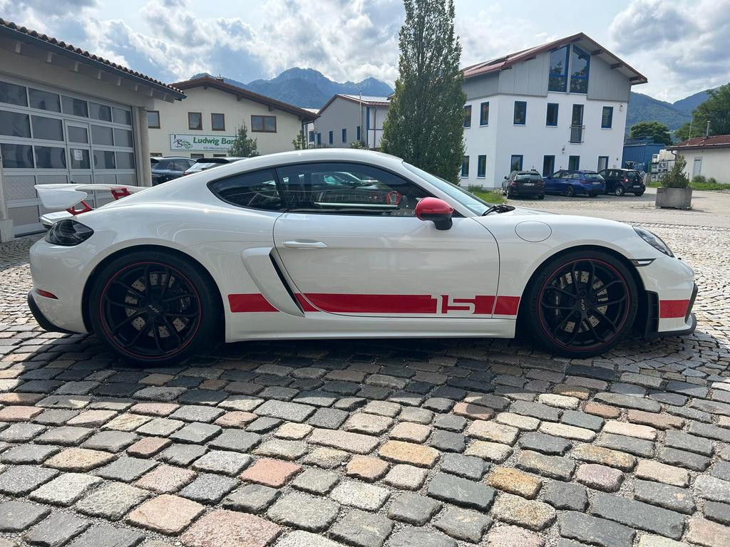 Porsche Cayman