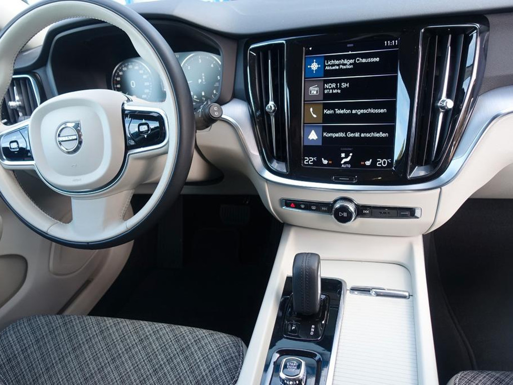 Volvo V60 Cross Country