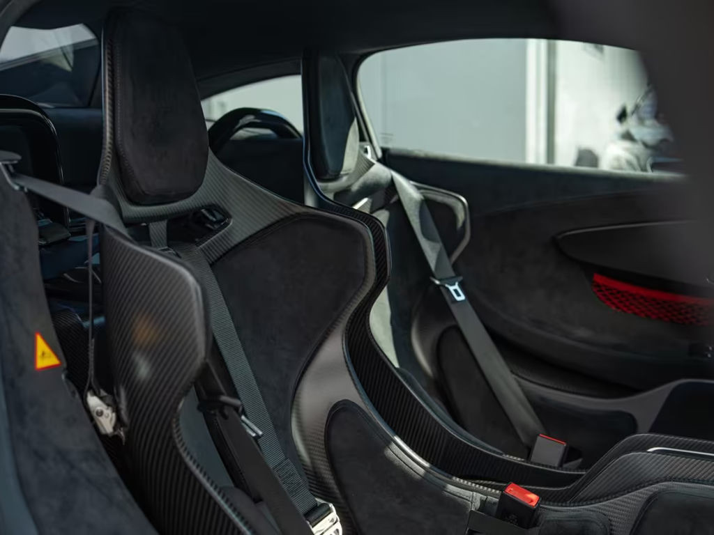 McLaren 620R