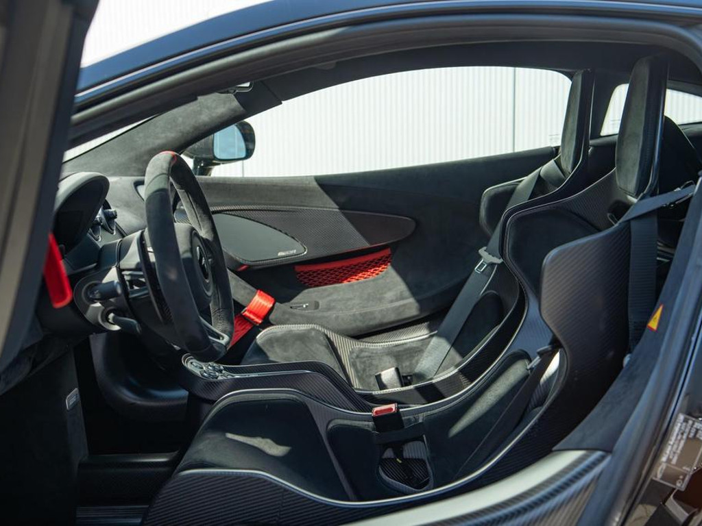 McLaren 620R