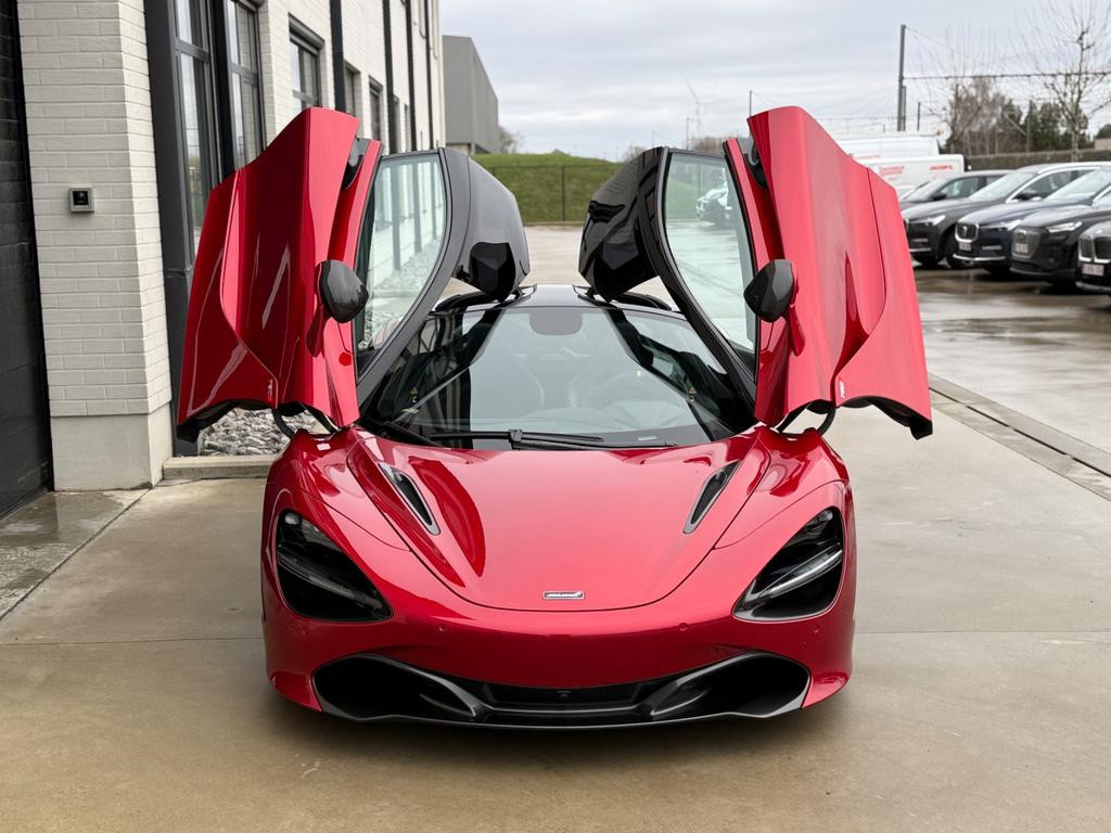 McLaren 720S