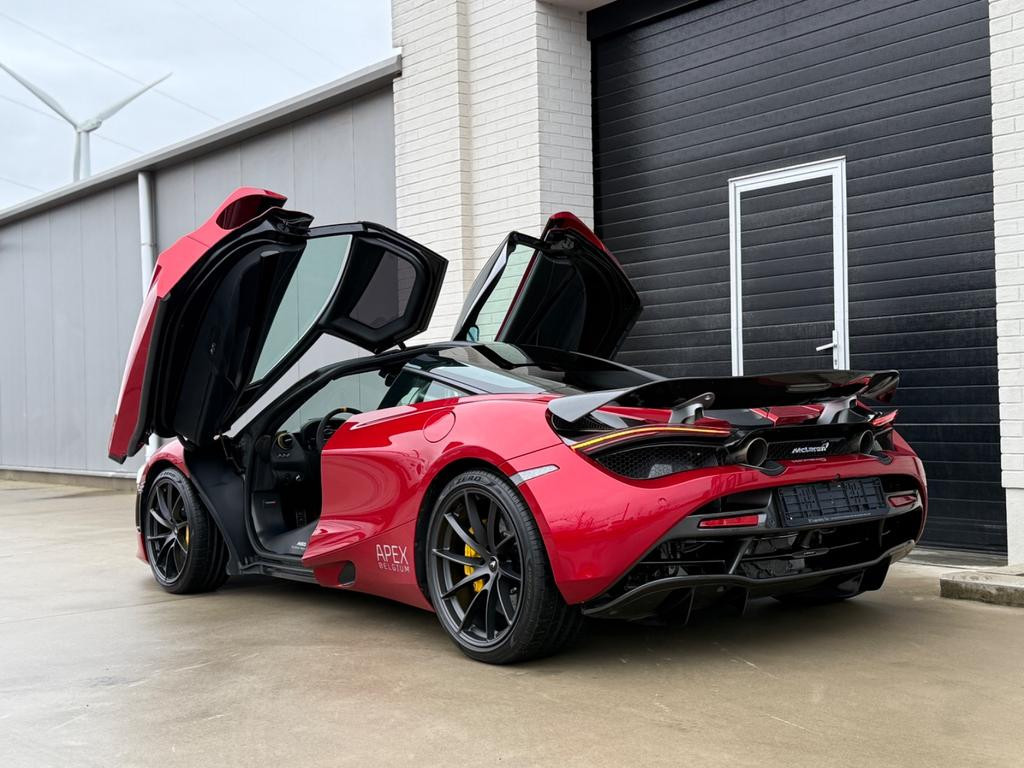 McLaren 720S