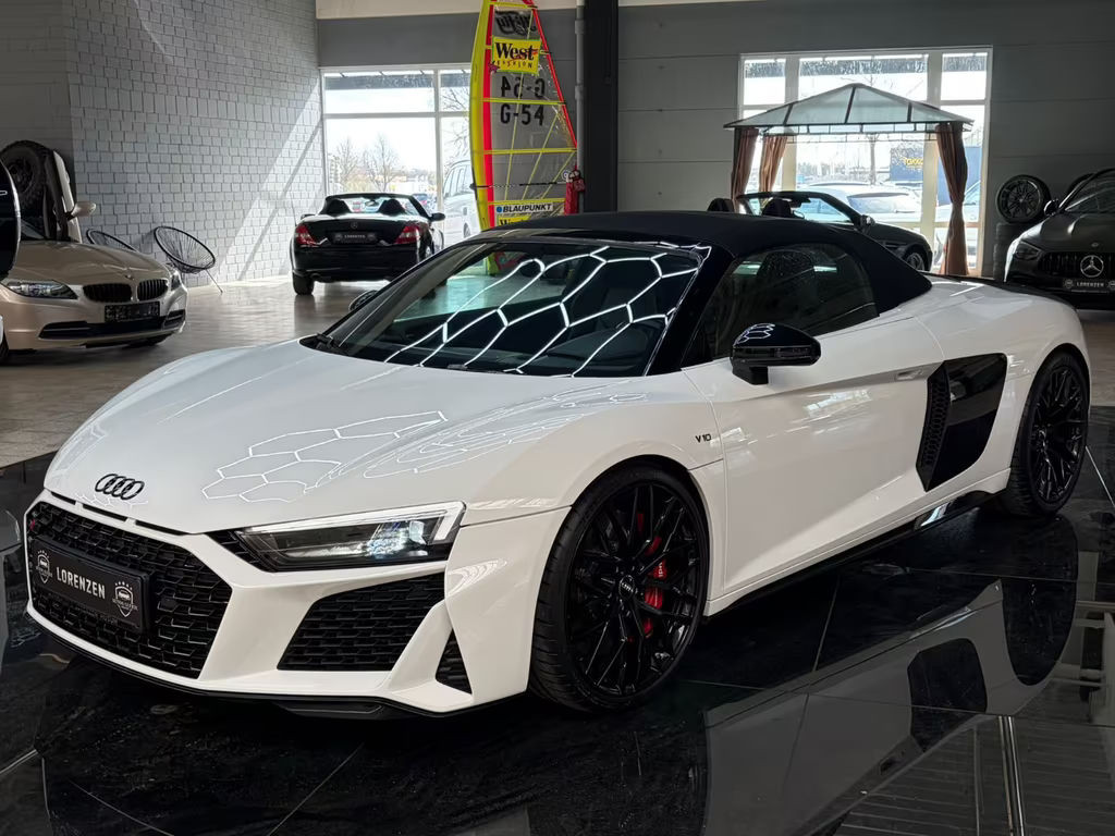 Audi R8