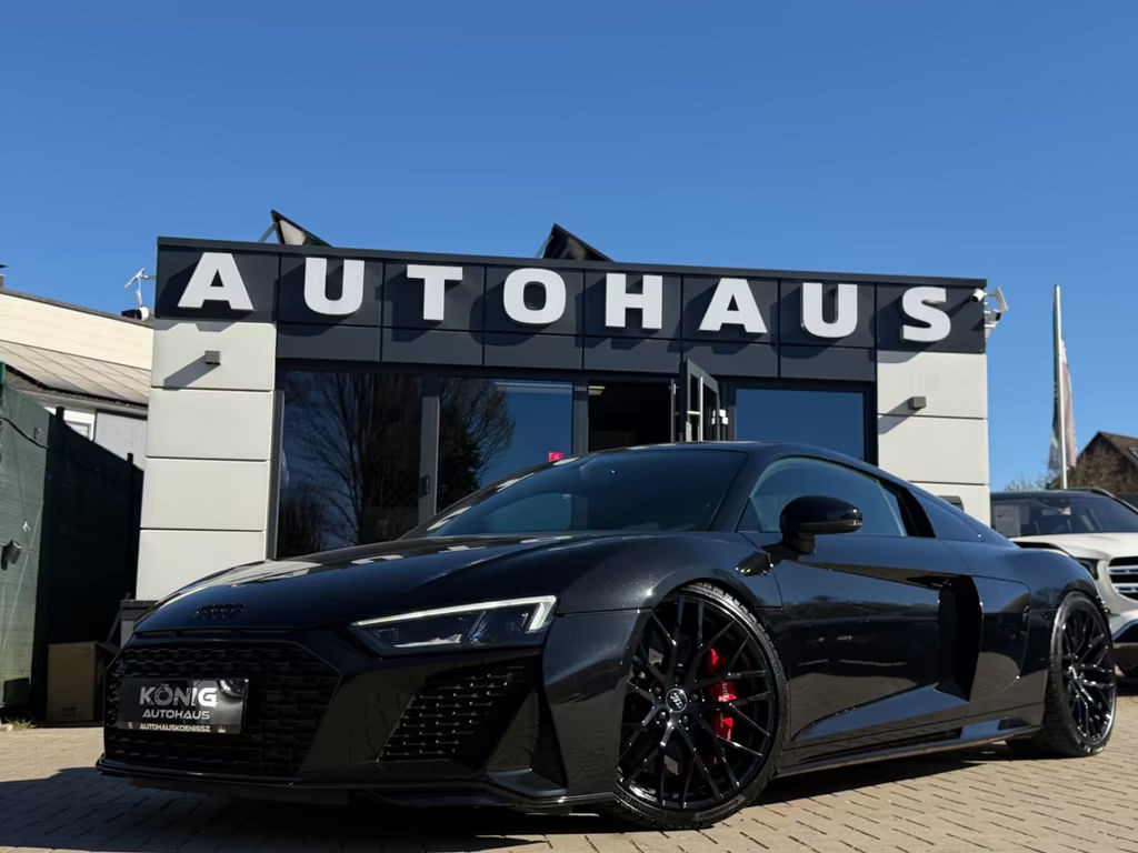 Audi R8