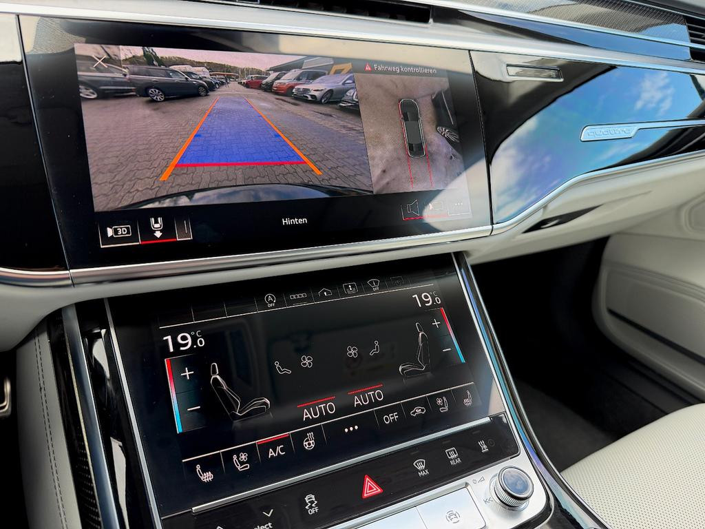 Audi S8